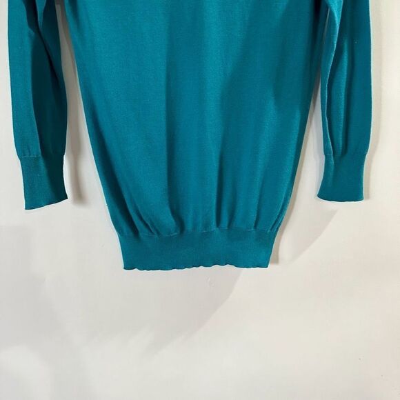 Banana Republic Teal V-Neck Sweater - Picture 11 of 12